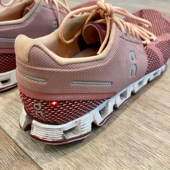 Women's On Cloud 2.0 Swiss Engineering Dust Rose/Peach Running Shoes Size 7 - Picture 8 of 12